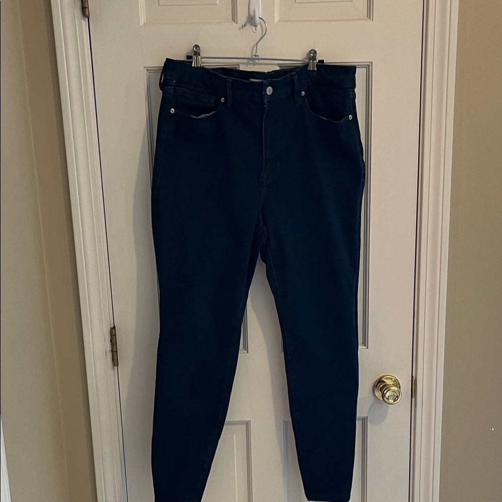 Good American Classic Blue Women's Jeans size 14 -18 in like new condition